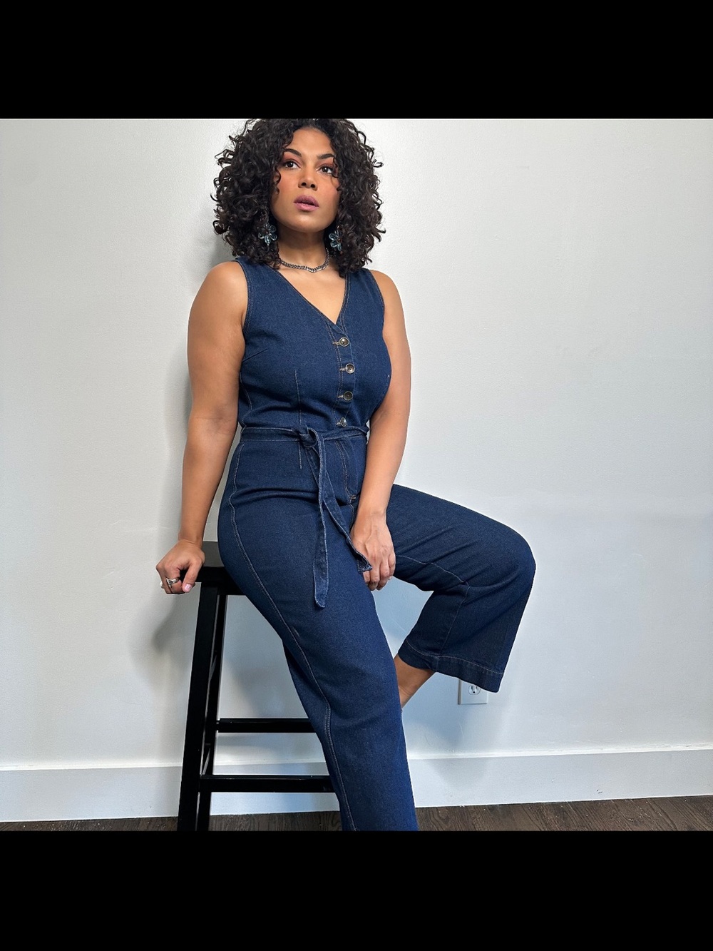Universal Thread Dark Wash Denim Sleeveless Cropped Jumpsuit w/ Tie, Size 14